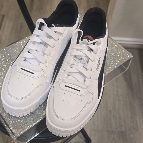 Puma Vikky Platform Sneakers - Picture 9 of 11